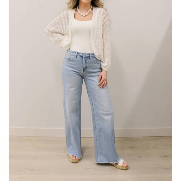 VERVET BY FLYING MONKEY Denim - NEW VERVET BY FLYING MONKEY judy wide leg comfort stretch raw hem jeans in light